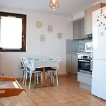 Cozy Avec Terrasse, Wi-fi Et Parking A - Fr-1-498-15 Appartement *