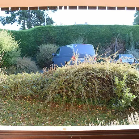 Cozy Avec Terrasse, Wi-fi Et Parking à évian-les-bains - Fr-1-498-15 Appartement Évian-les-Bains